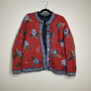Icelandic Design Button Up Sweater Size M